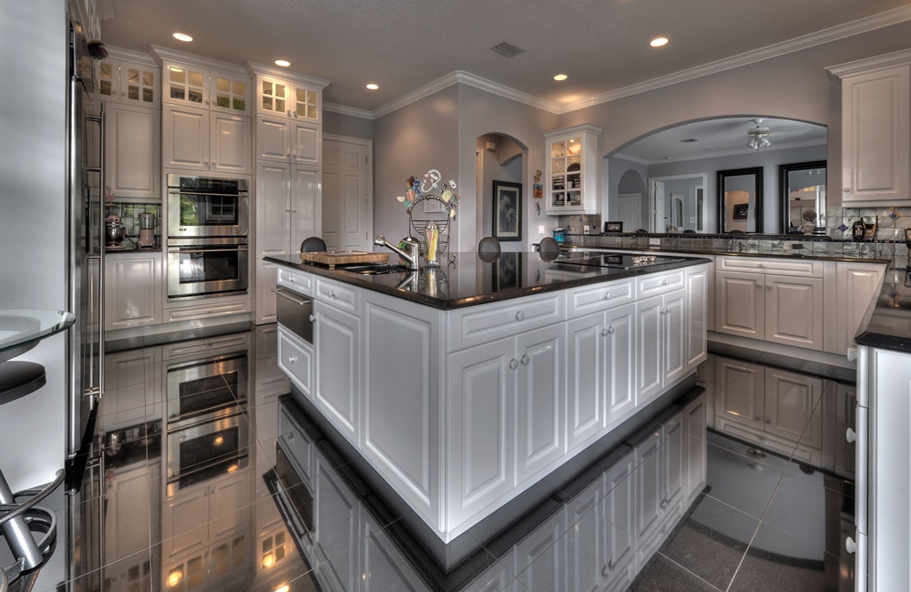 Luxury-kitchen