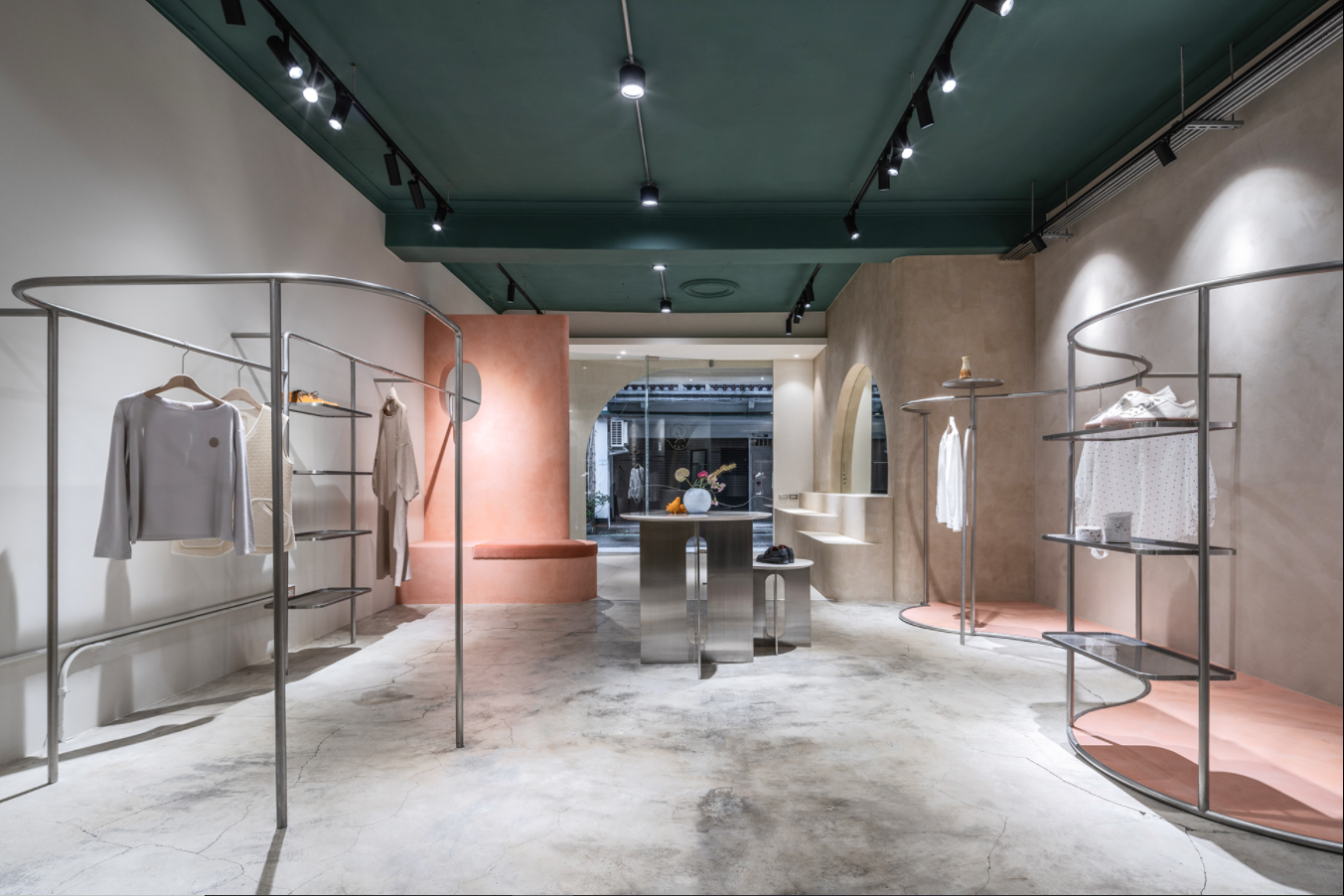 thiết kế nội thất shophouse thời trang