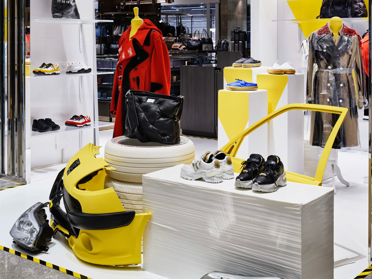 thiết kế nội thất shop bán hàng